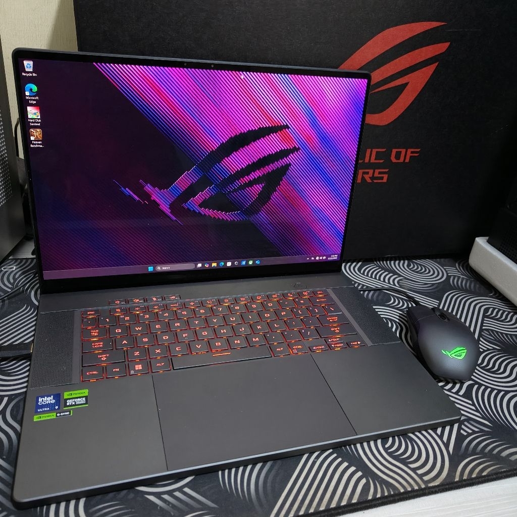 ASUS ROG Zephyrus G16 GA605MI Intel Ultra 9 185H RTX4070 16gb 1TB Rog RTX 4070 laptop gaming