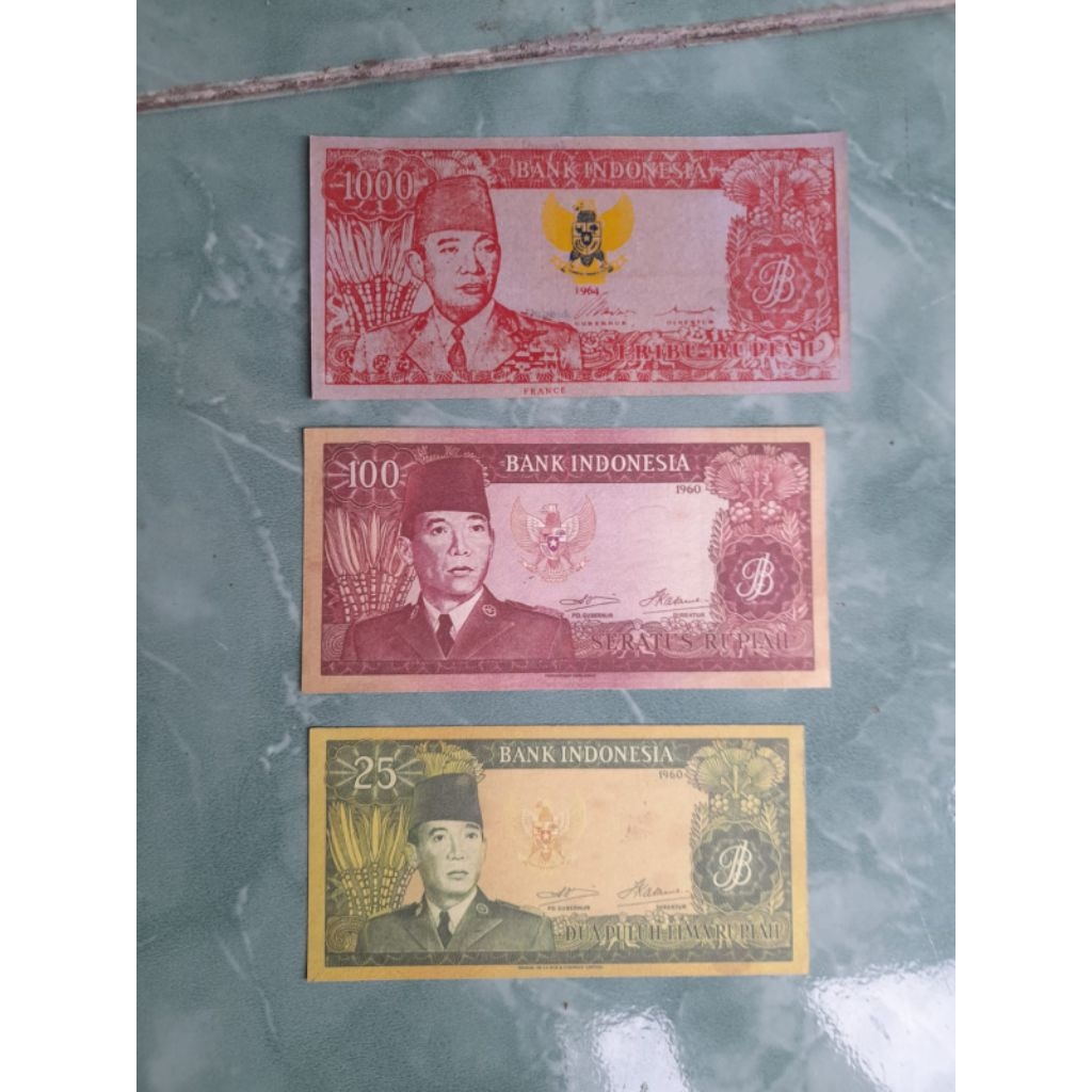 Uang aksesoris borongan 3 lembar