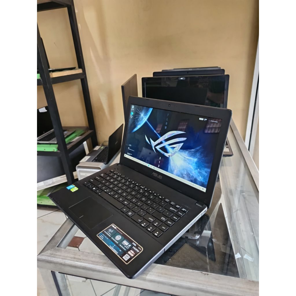 laptop asus ram 8gb dual VGa