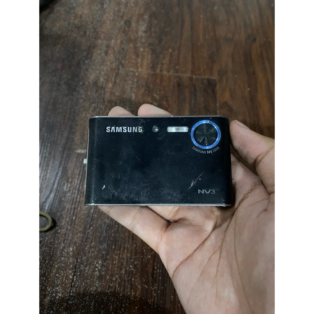 DIGICAM SAMSUNG NV3