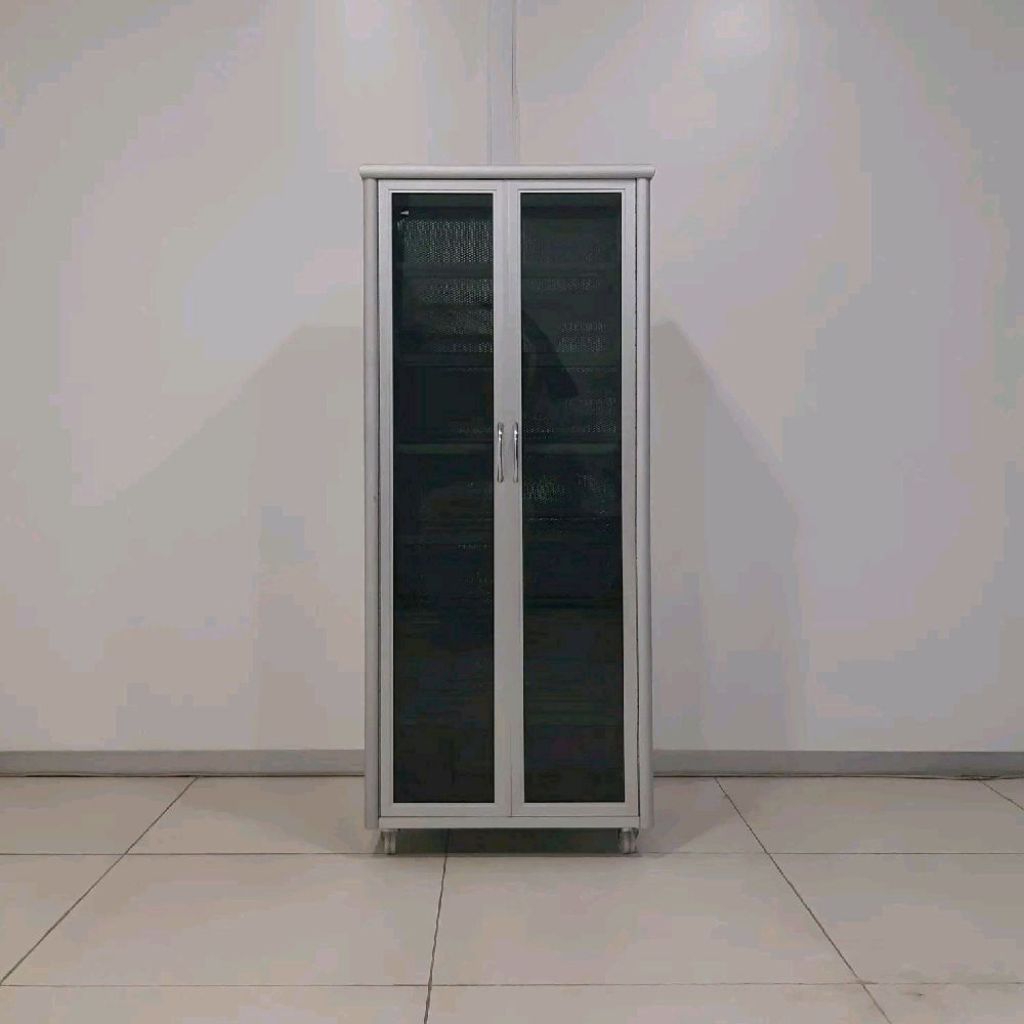 RAK SEPATU ALUMINIUM DAN KACA 7 SUSUN 54x38x128 CM WARNA SILVER COKLAT PUTIH KACA RIBEN DAN BELAKANG