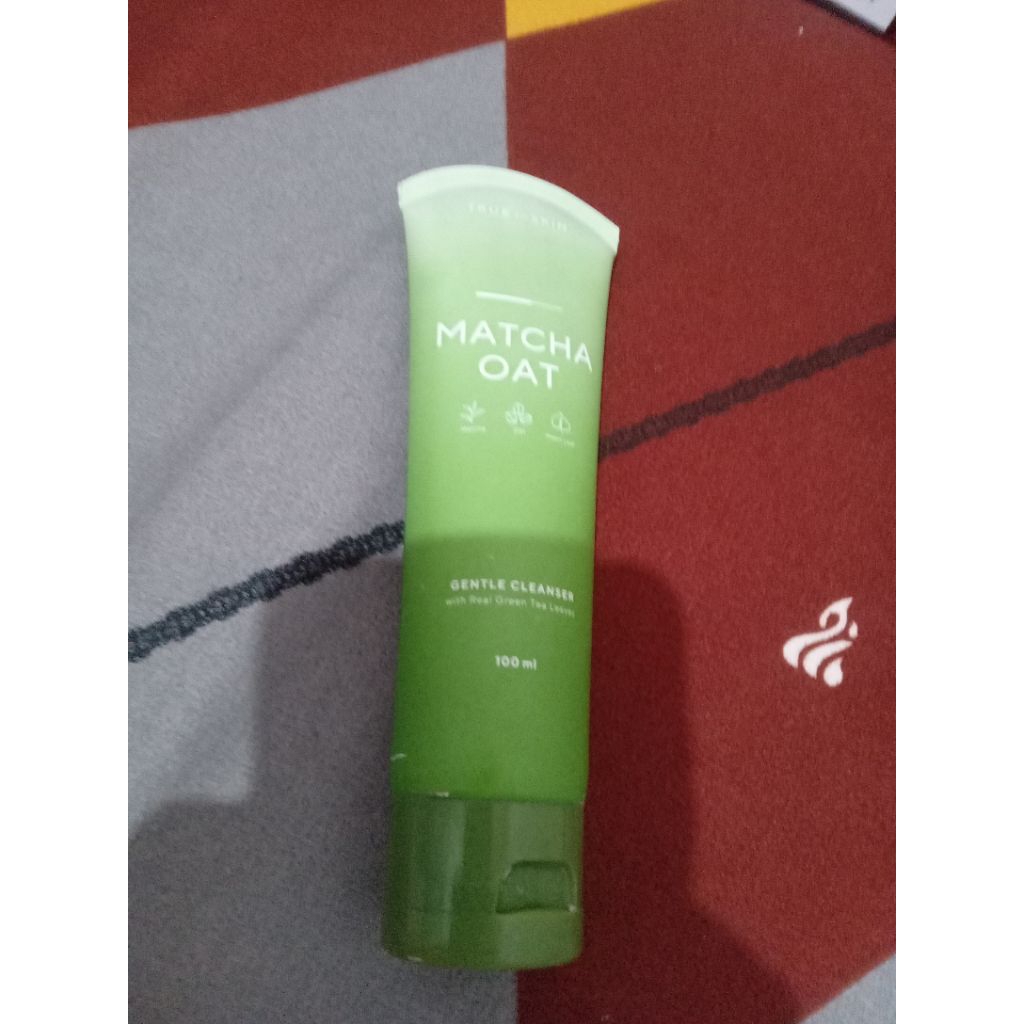 true to skin facial wash matcha oat