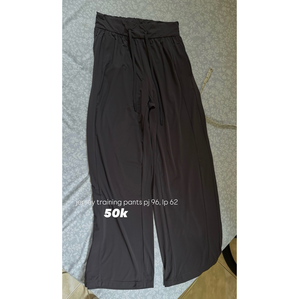 preloved jersey training pants