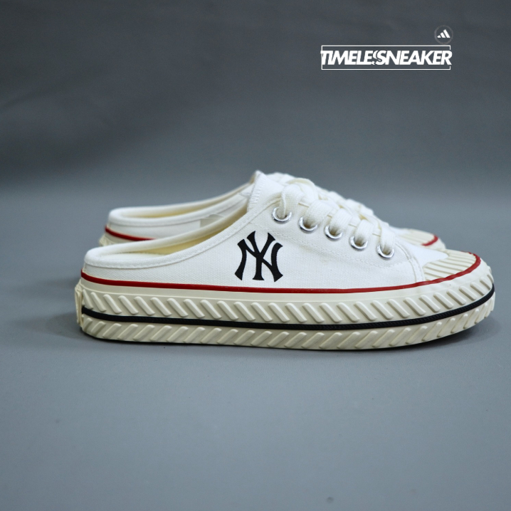 MLB PLAYBALL ORIGIN MULE NEW YORK YANKEES WHITE 100% ORIGINAL