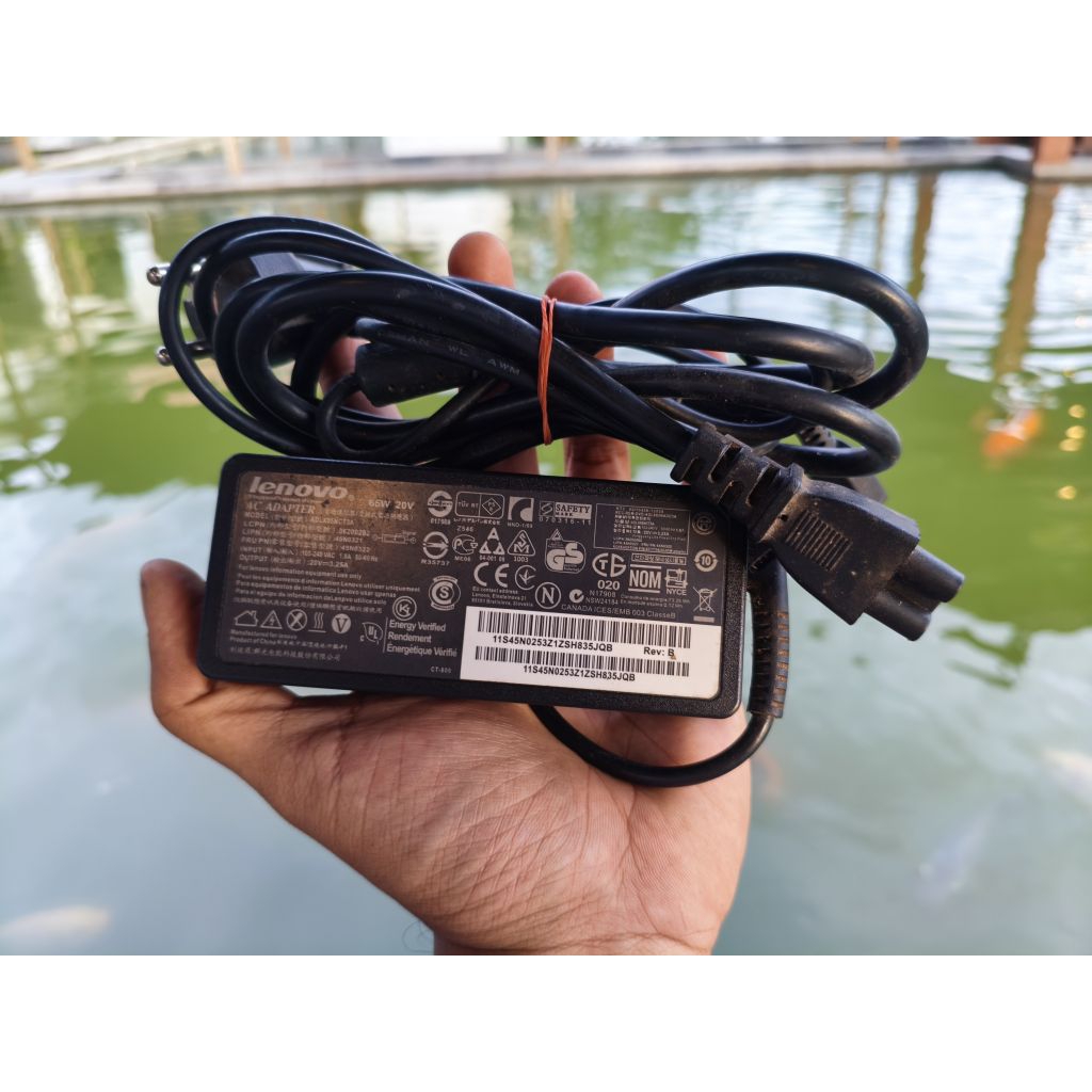 Charger Ori Lenovo Thinkpad type USB kotak 65watt