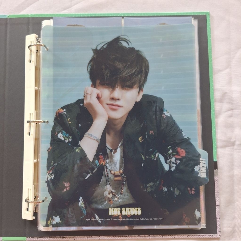 Jaemin Binder Index Hot Sauce