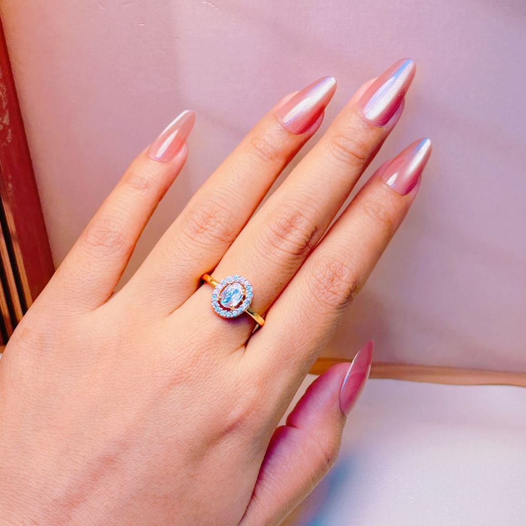 CINCIN TITANIUM WANITA DESAIN SIMPLE MODEL PERMATA MEWAH