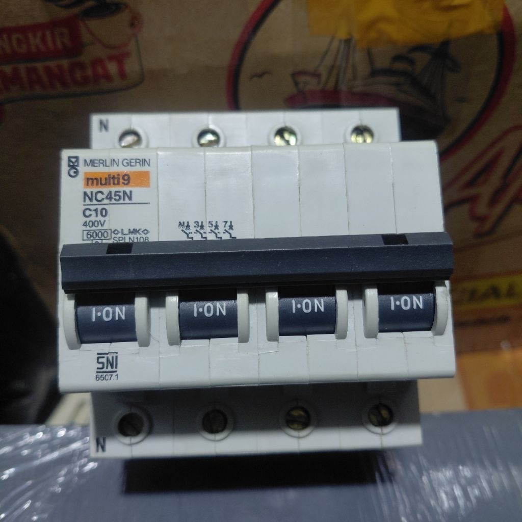 Mcb Merlin Gerin Multi9 NC45N C10 4Pole /Mcb 4Pole 10 Ampere 10 a Original Merlin Gerin