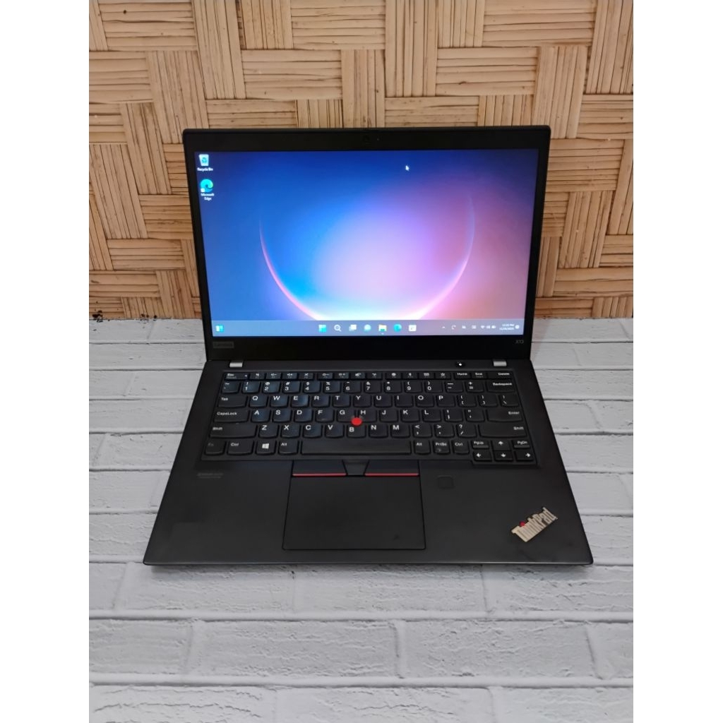 THINKPAD X13 AMD RYZEN 7 PRO 4750U /16GN RAM/512GB SSD/HD REAOLUSI/THUNDERBOLD