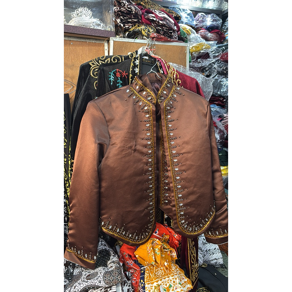 beskap pengantin solo mahogany | beskap manten | beskap pengantin jawa | beskap adat solo | beskap m