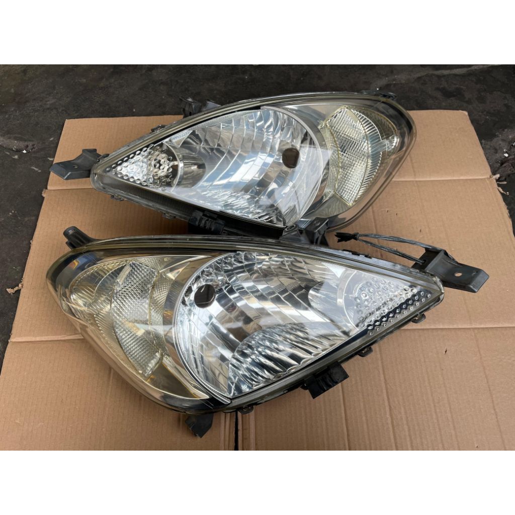 Headlamp lampu depan innova 2005-2010 original