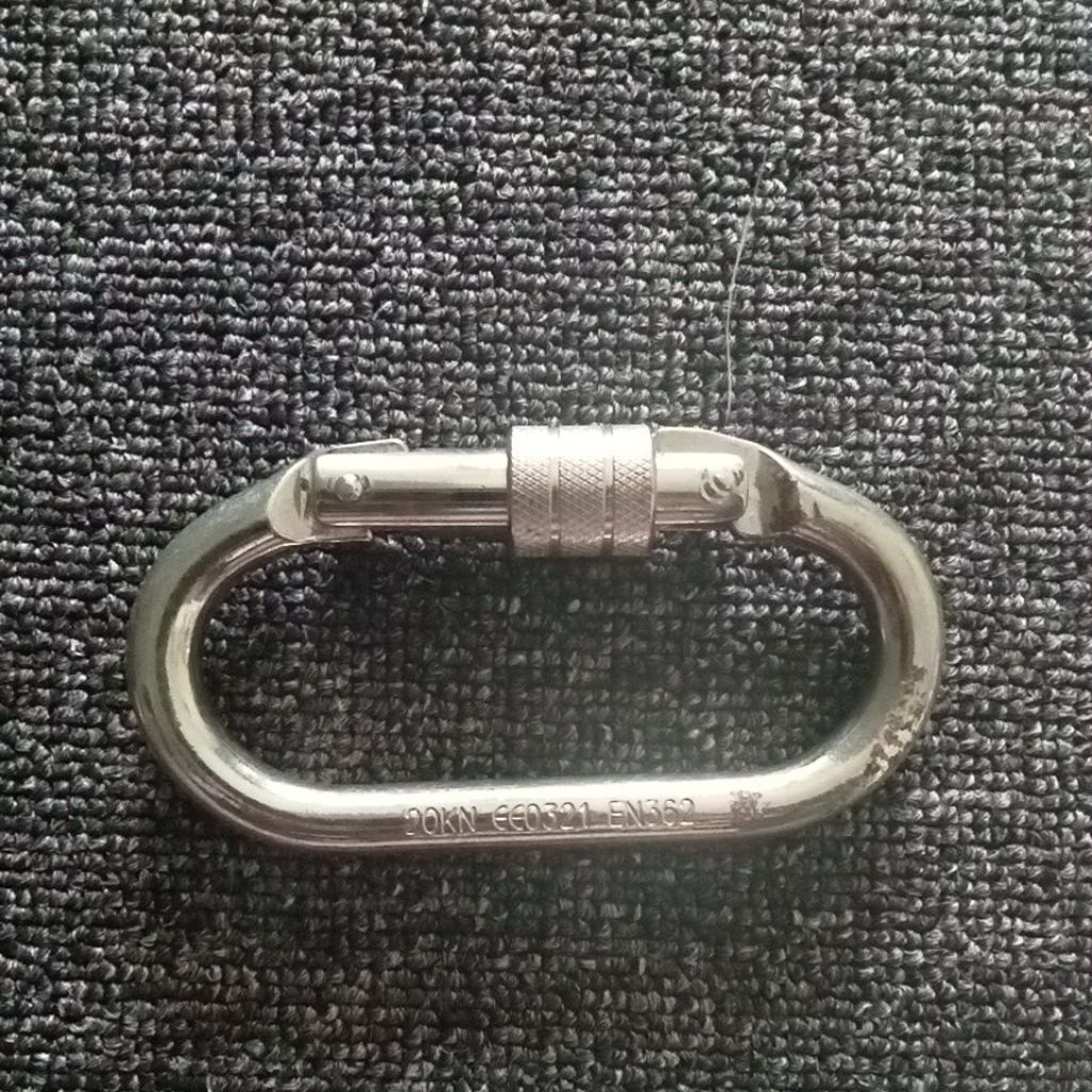 CARABINER Oval Baja