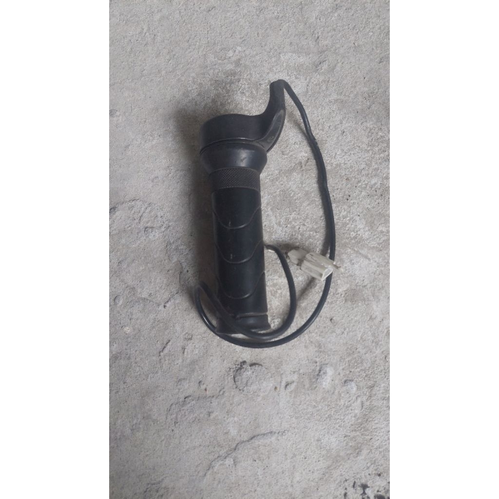 Throttle Gas Motor Listrik