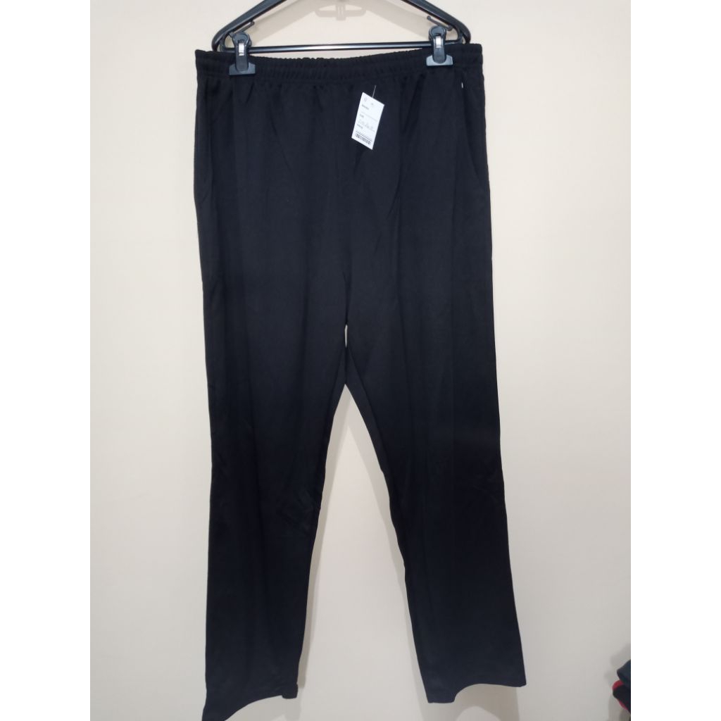 CELANA TRAINING PRELOVED