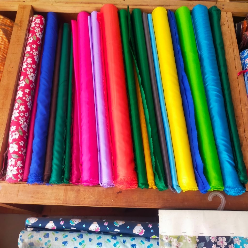 slayer syal segi empat polos warna ukuran 110 cm x 110 cm manasik umroh