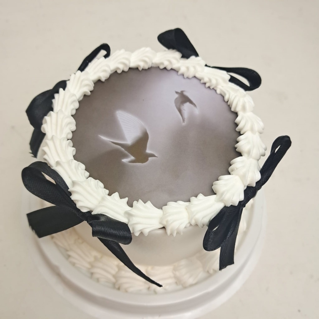 Hindia baskara cake /kue ulangtahun hindia baskara ready stok. langsung kirim