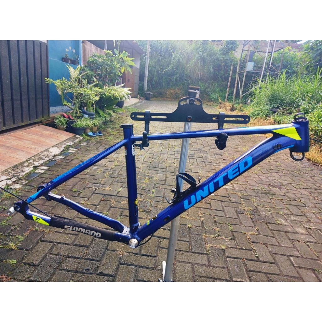 frame sepeda united clovis 6
