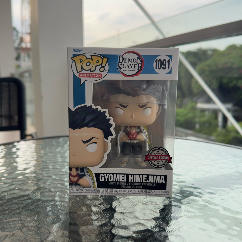 Funko Pop DEMON SLAYER : GYOMEI HIMEJIMA #1091 (Special Edition) - Preowned