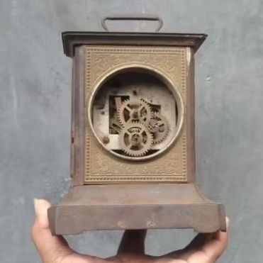 Pajangan jam meja antik