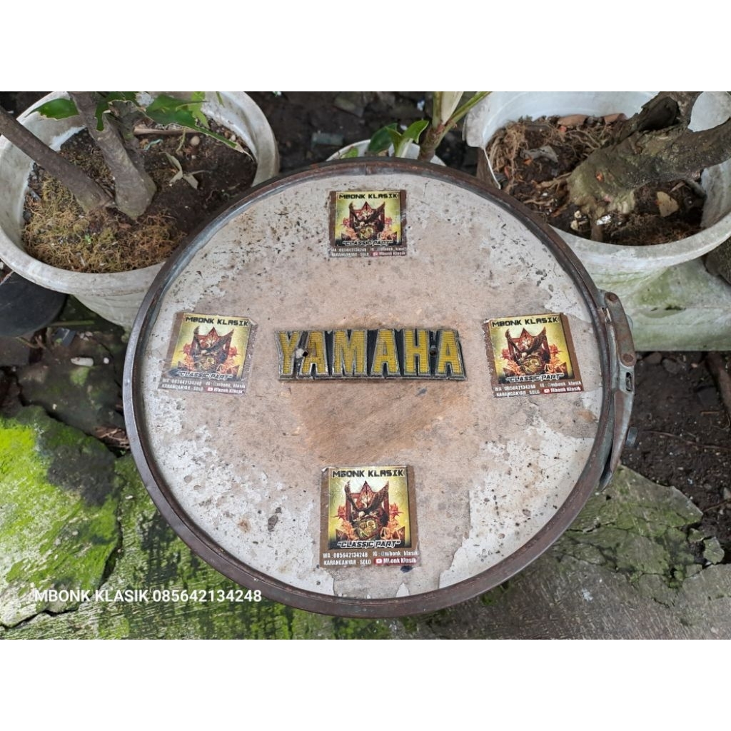 logo emblem tangki rx 100 ORIGINAL logo emblem tangki rx100 logo emblem tangki yamaha rx100 logo emb