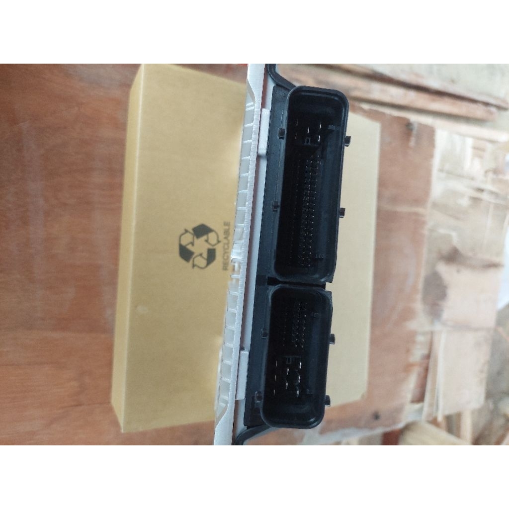 ECU Controller Pump Komputer Komatsu PC200-8MO 7835-45-4001