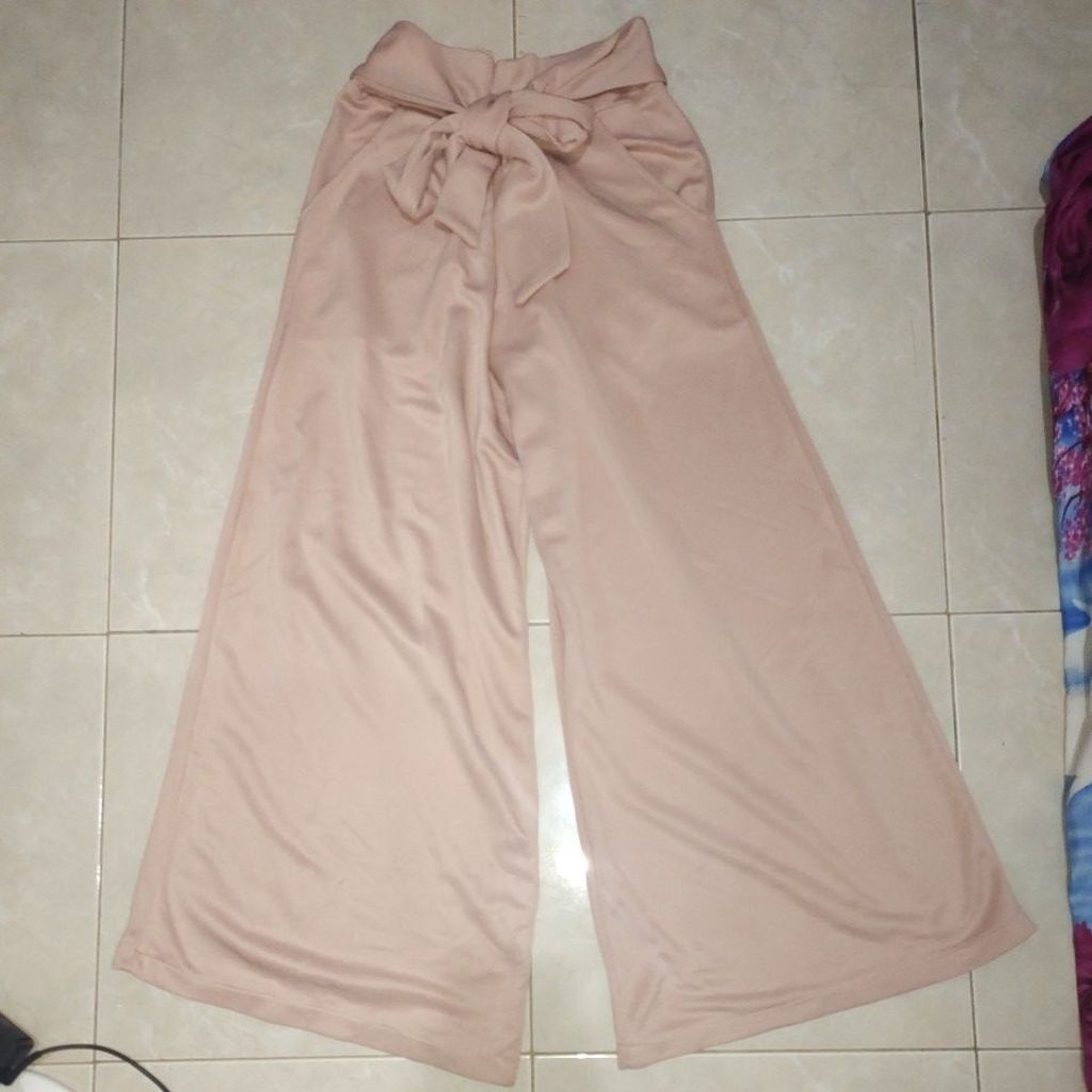 Celana Kulot Pink Wanita