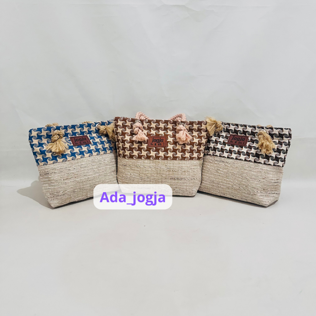 READY  Totebag Goni mukena / tas khas jogja Malioboro Tas Goni Kecil