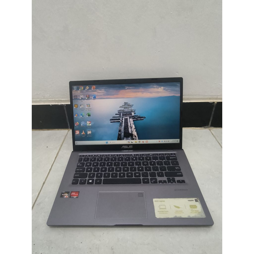 Asus X415D AMD Ryzen 3 3250U RAM 8GB SSD 512GB