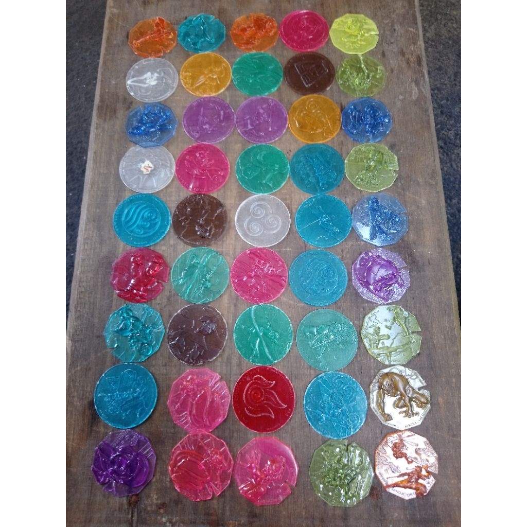 tazos avatar warna 45pcs