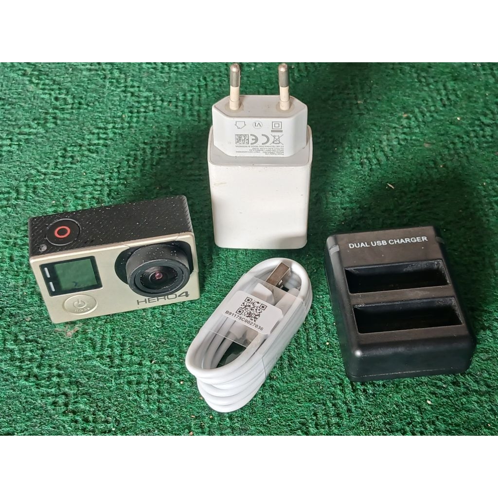 kamera GoPro hero 4(bekas normal)