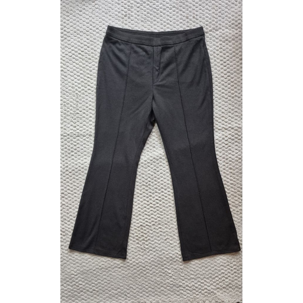 celana cutbray abu (UNIQLO)