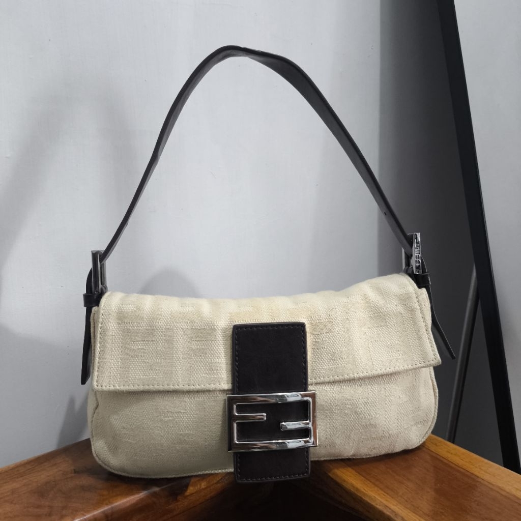 Tas Fendi Bag Preloved Baguette
