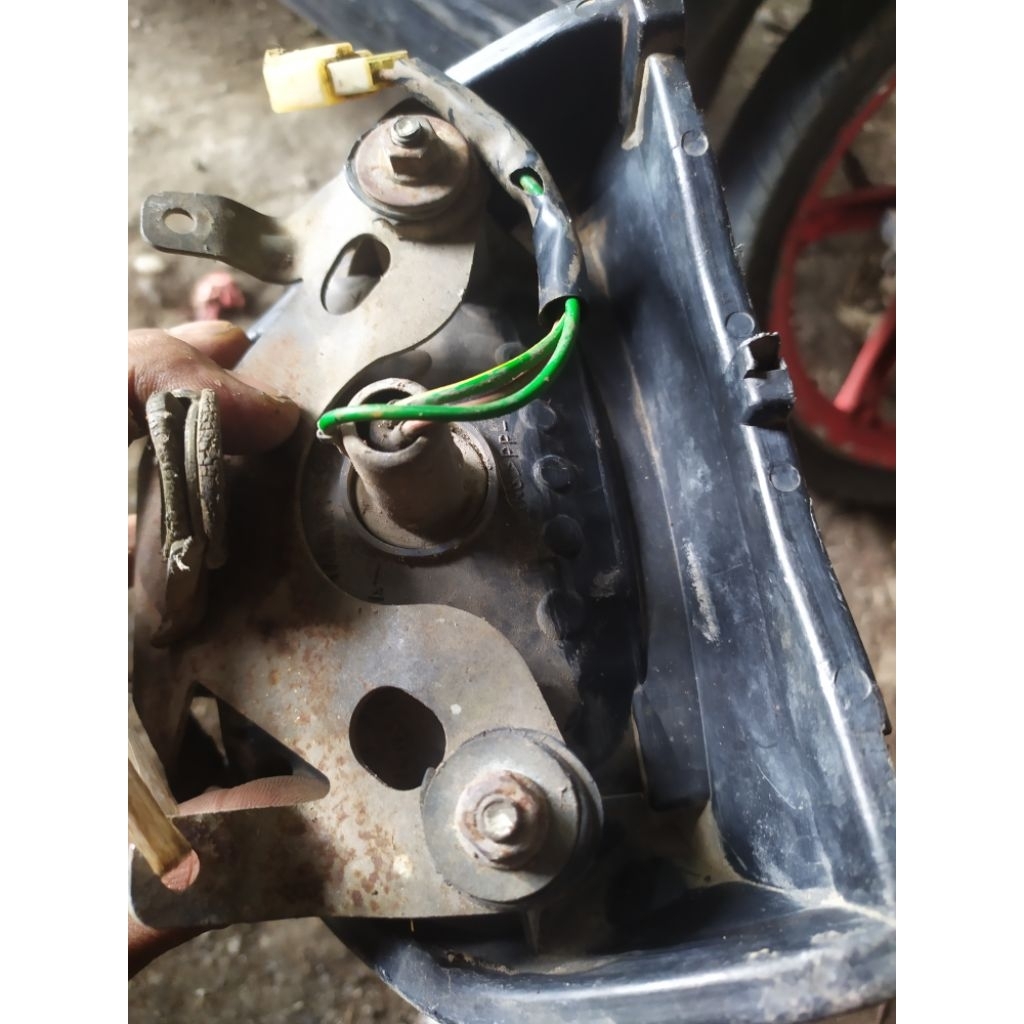 lampu belakang mp primus