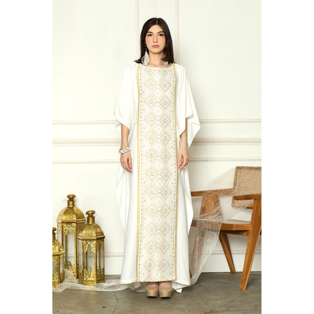 Kanzi Collection Short Slevee Belt Kaftan