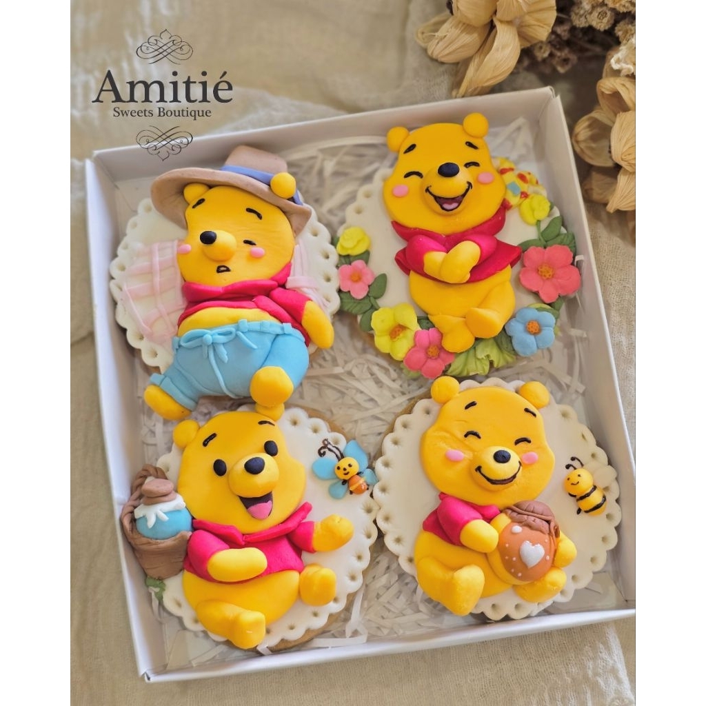 Winnie the Pooh Cookies Deco isi 4 /  Cookies Hampers / Birthday Gift / Birthday Hampers / Kukis Nat