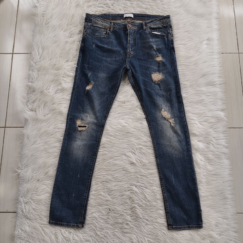 Zara Man Ripped Slim Jeans Size 36
