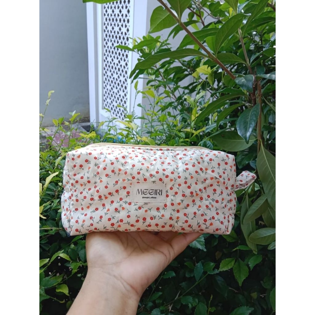 PUFFY POUCH CUSTOM BEBAS