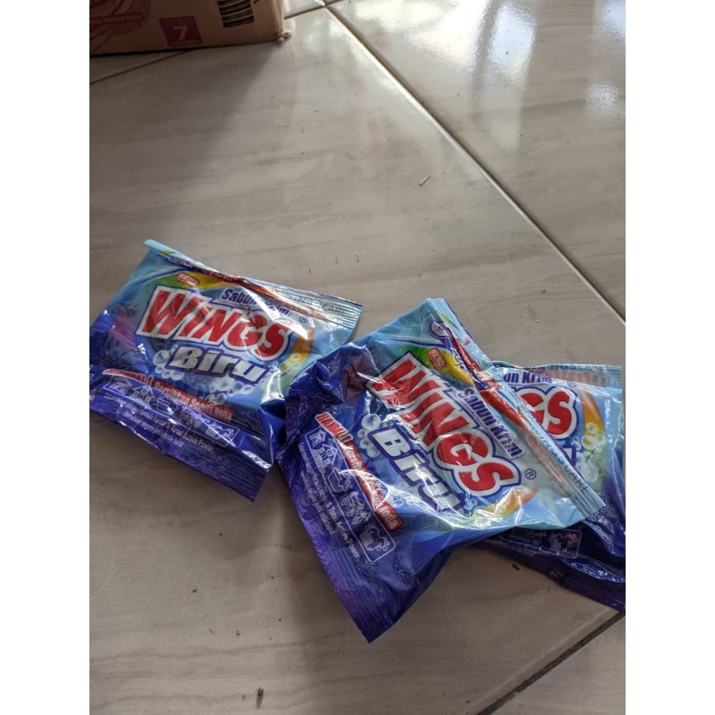 Sabun wings biru kemasan  WB500 dan WB350K