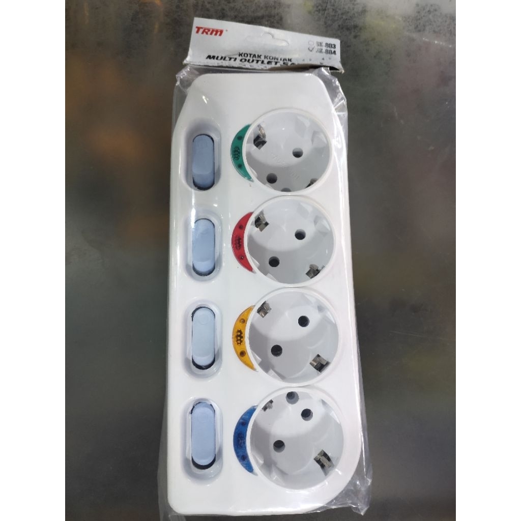 TRM 804 STOP KONTAK+SAKLAR ISI 4 (TANPA KABEL)