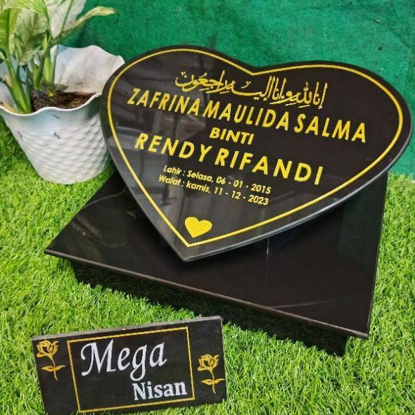 BATU NISAN BNTUK LOVE(30x20)/NISAN GRANIT TILE/PAPAN NAMA KUBURAN+PCKING KAYU