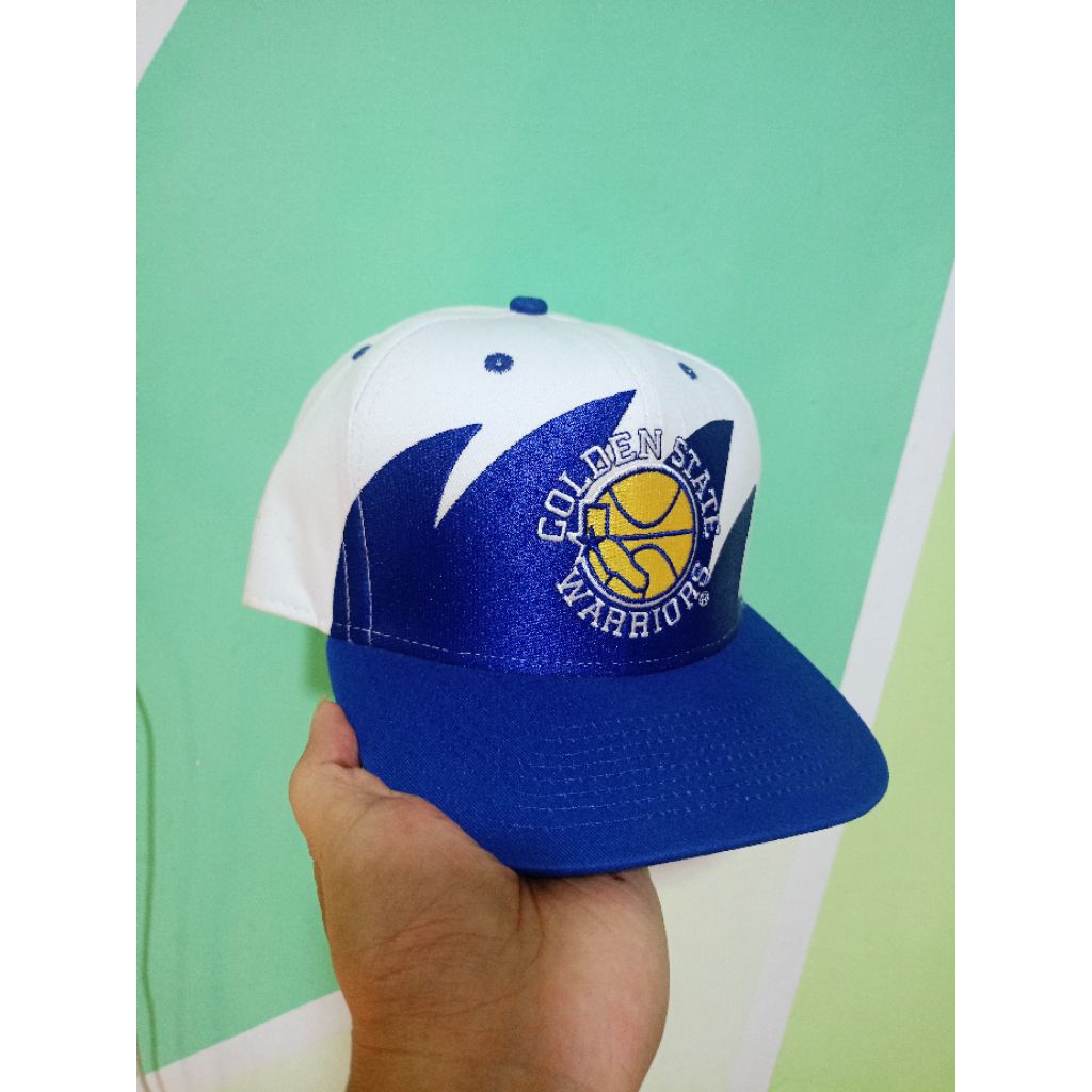 Topi Snapback Golden State Warriors Sharktooth