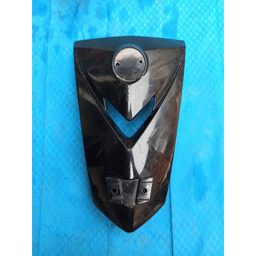 panel dada Yamaha Vega R new Original / dasi depan Vega R new Original copotan
