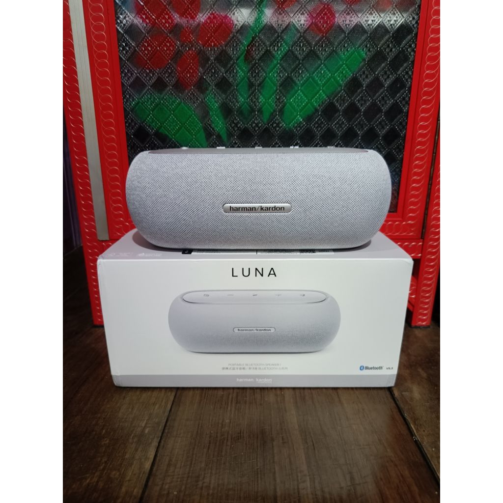 Speaker Bluetooth Harman Kardon Luna Grey Mulus Like New Open Box