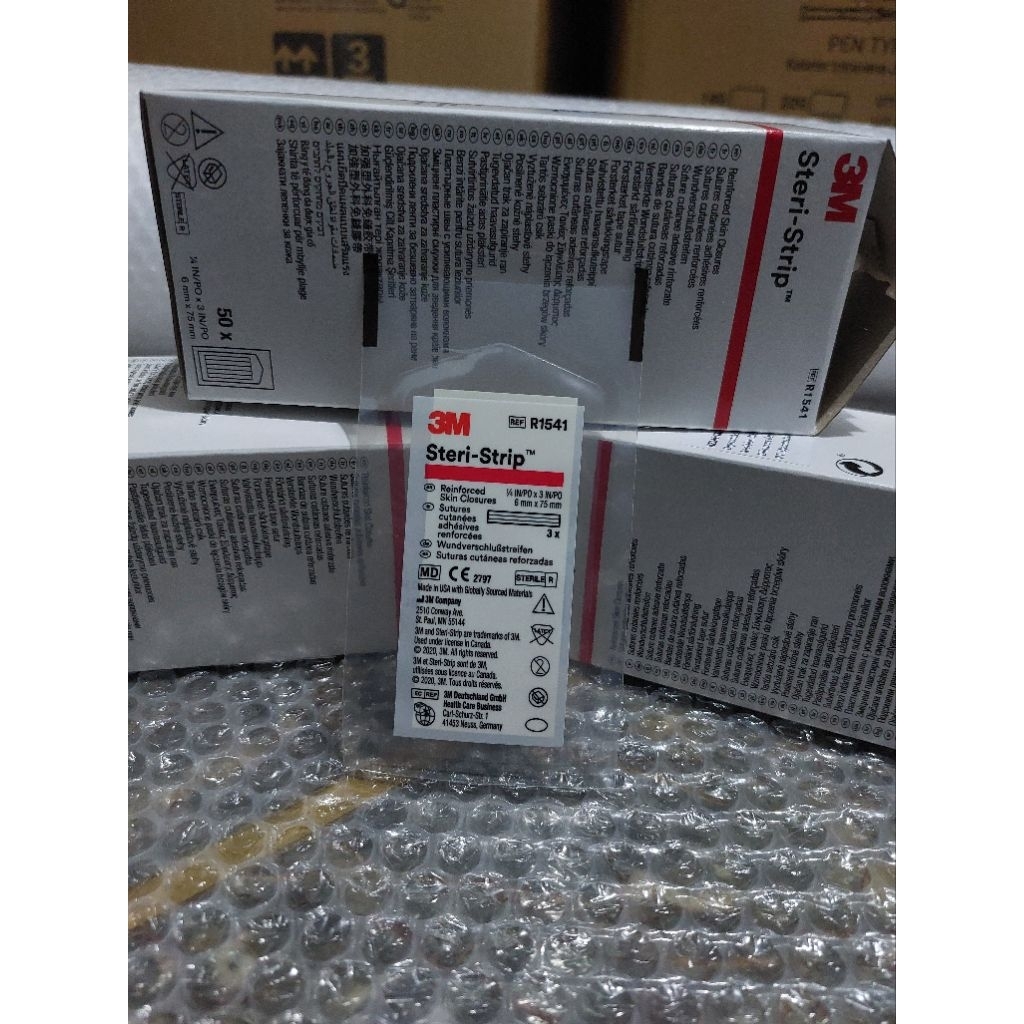 Steri strip 3M 6mm x 75mm R1541