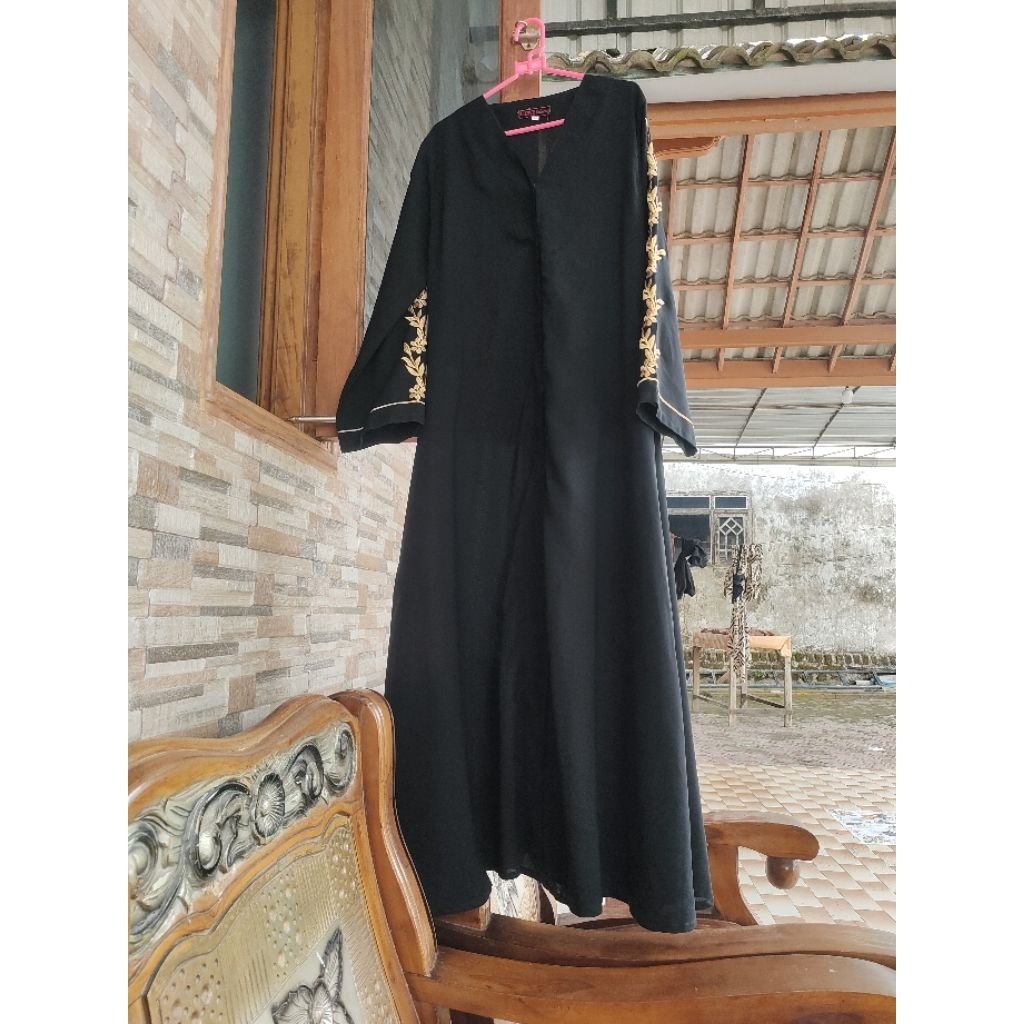 preloved abaya hitam
