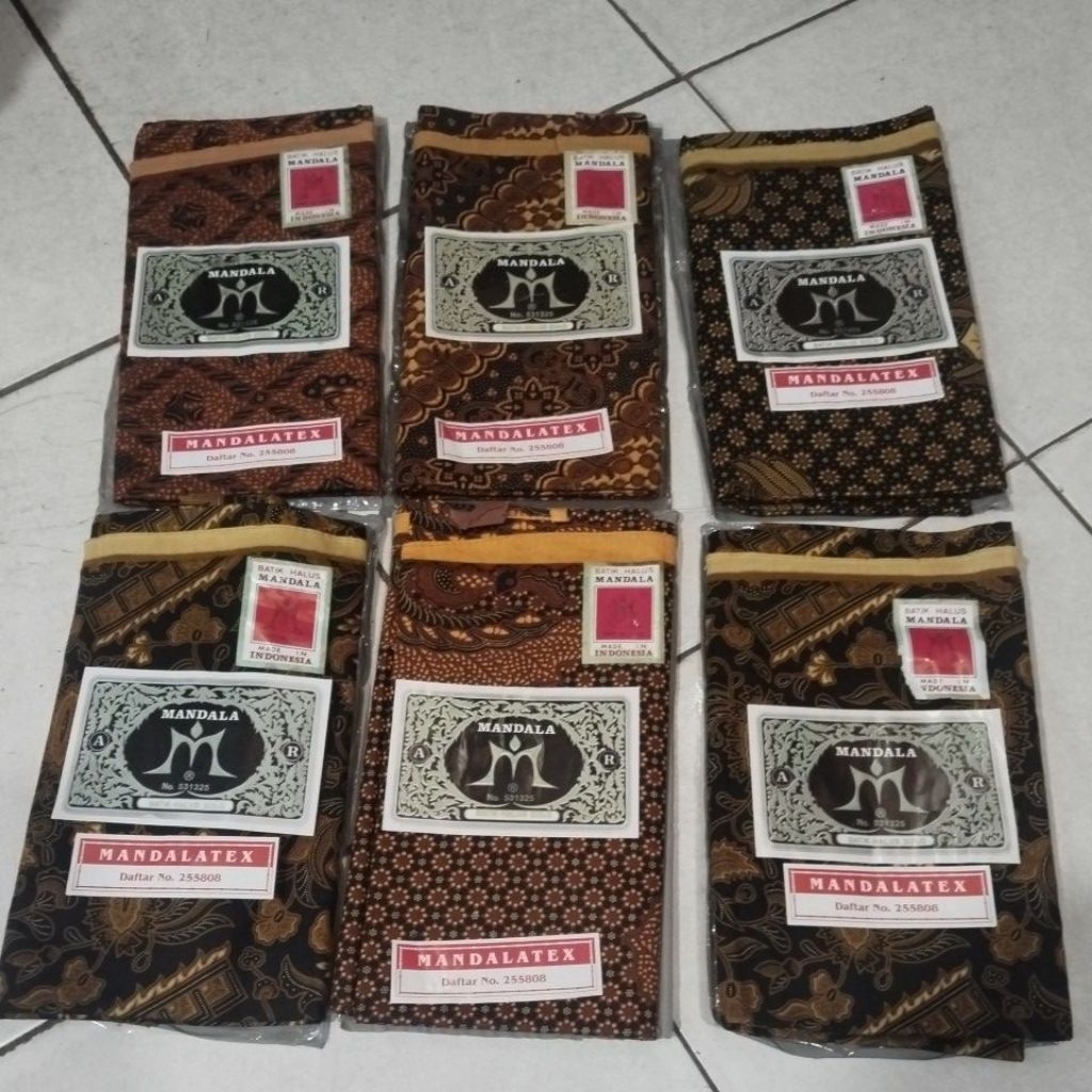 Kain Panjang  Kain Jarik   Batik Halus Merk  Mandala