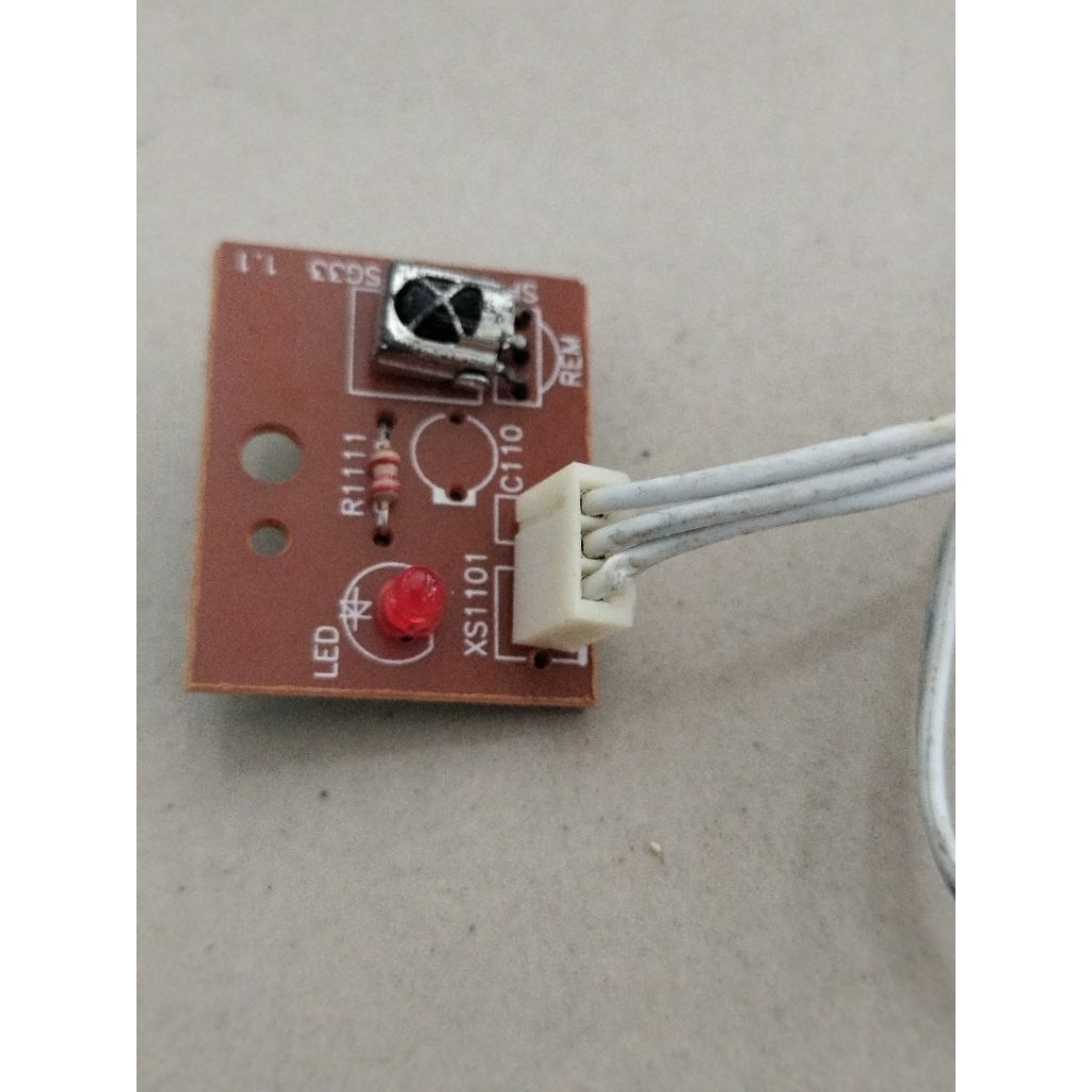Sensor tv plus papan pcb