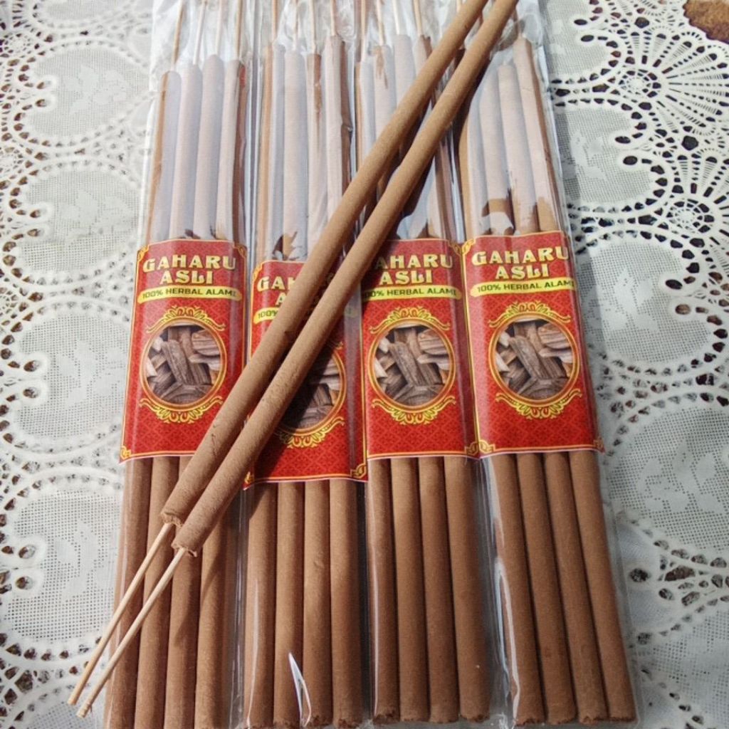dupa gaharu herbal nyala 4 jam/serbuk gaharu alami/4 batang