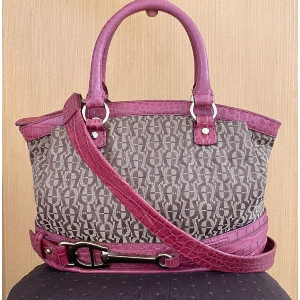 Authentic Aigner Satchel Croco