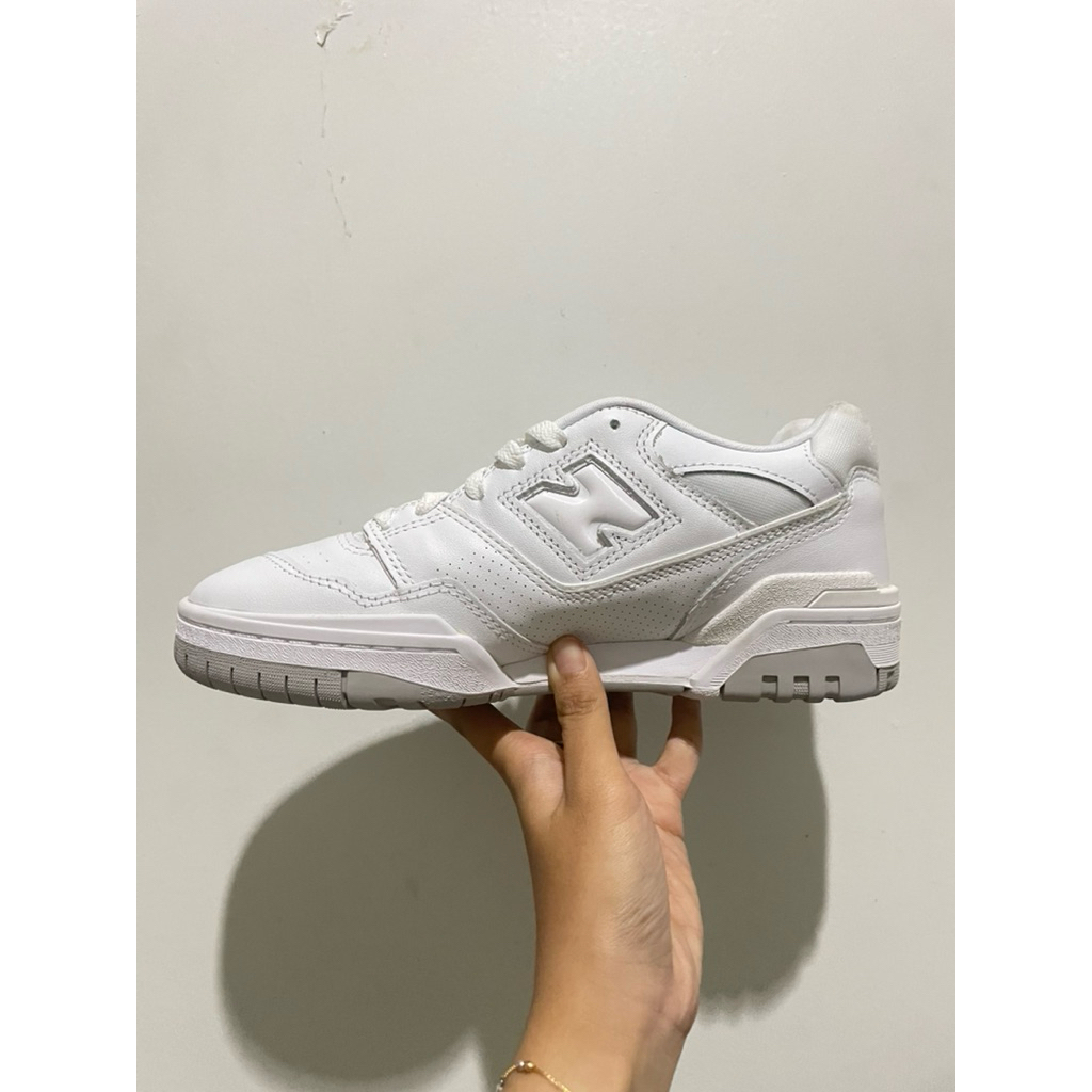 SEPATU NEW BALANCE 550